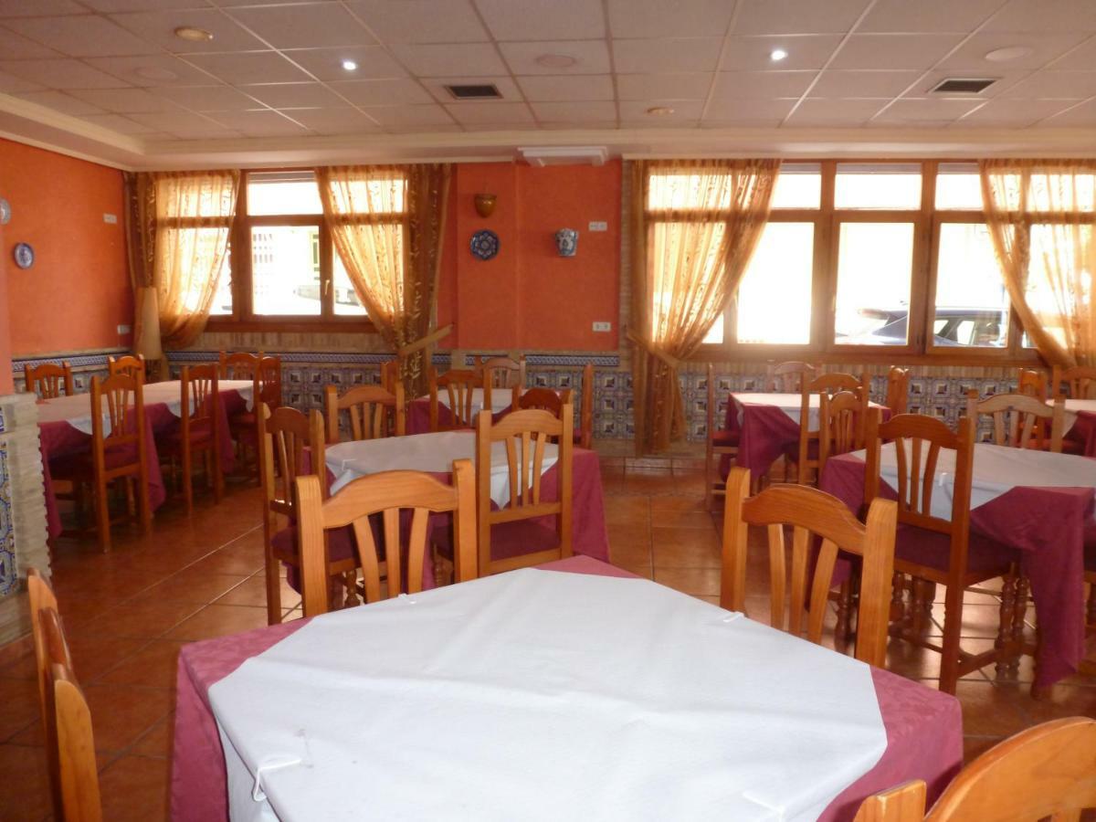 Hostal Cortes Garrucha Bagian luar foto